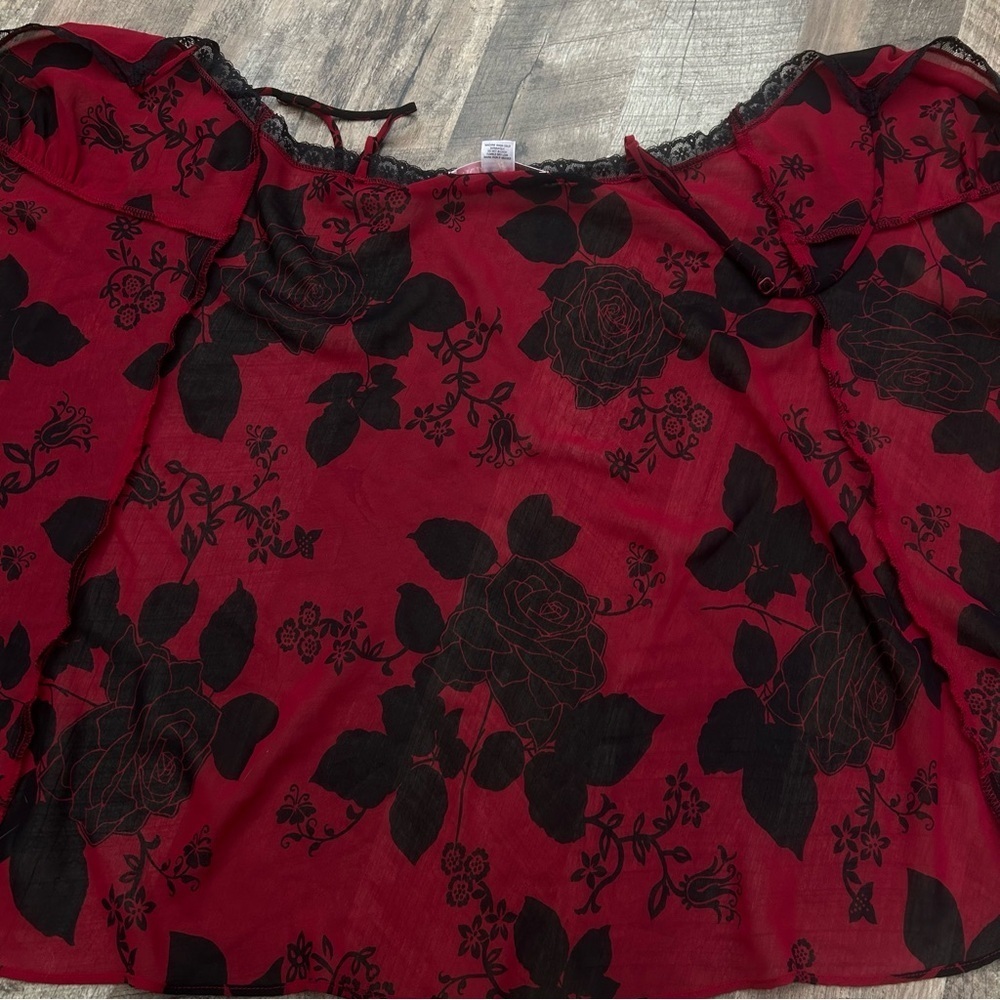Vintage Victoria’s Secret Tie Front Red and Black Floral Camisole Small - Picture 5 of 7
